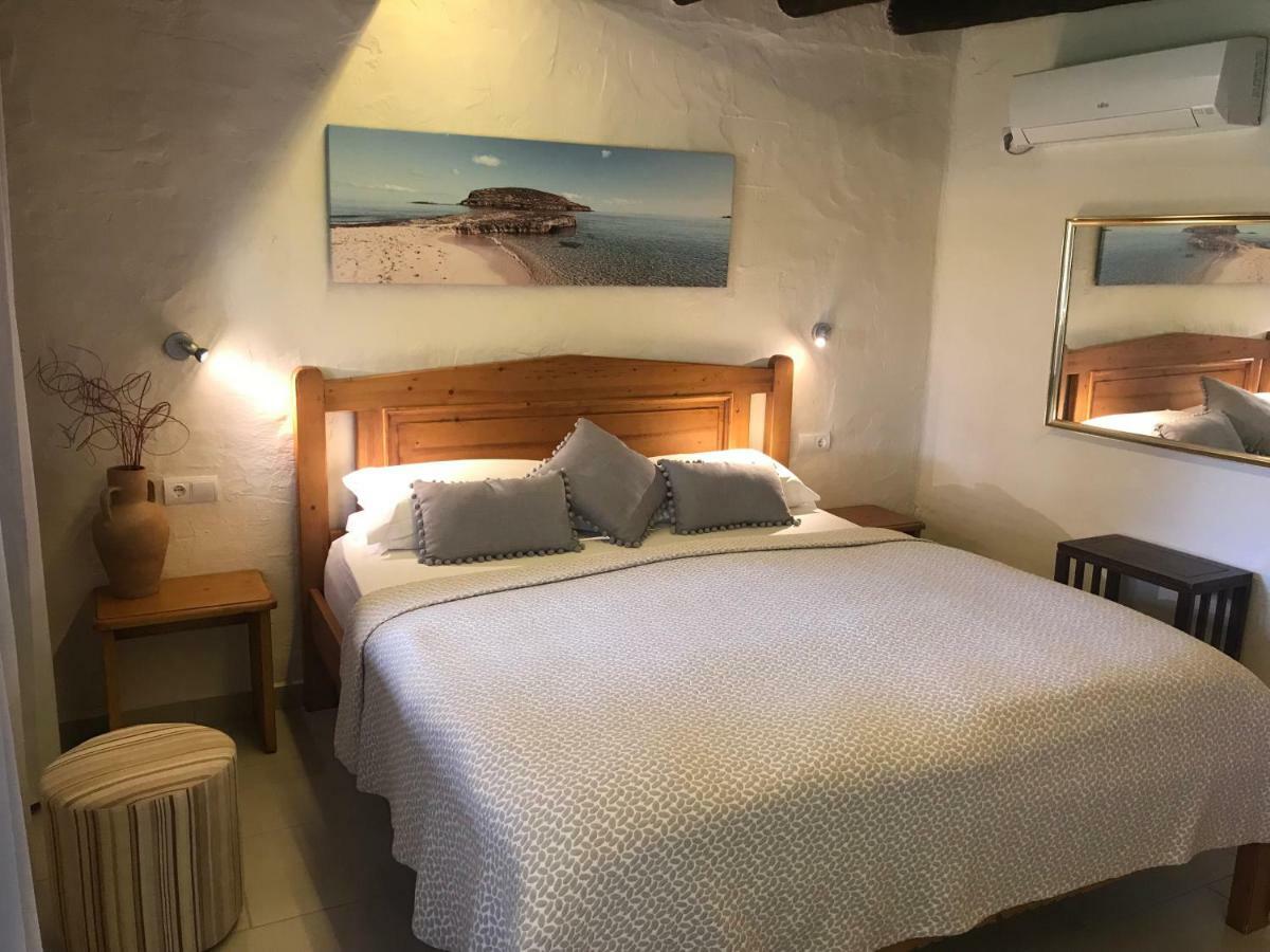 Finca Can Toni Sant Jordi de ses Salines エクステリア 写真
